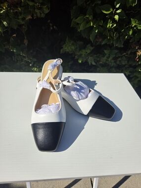 C. Paravano Felicia Slingback Flats Women's 7.5 Square Toe Leather NIB